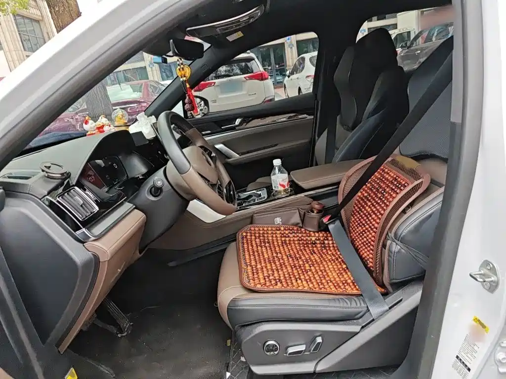 BYD Tang 2021 2021 2.0T Automatic Flagship