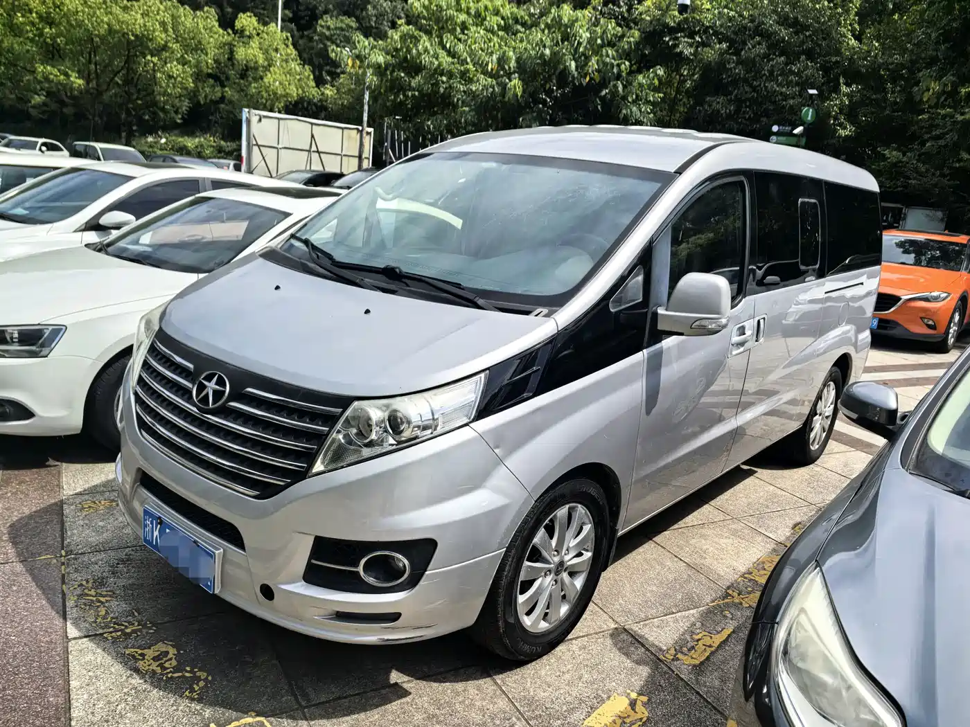 JAC Motors Refine M5 2016 2016 2.0T Gasoline Manual Official Edition