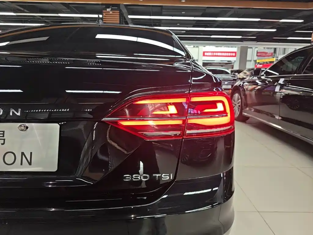 Volkswagen Phideon 2023 2021 380TSI Premium Edition
