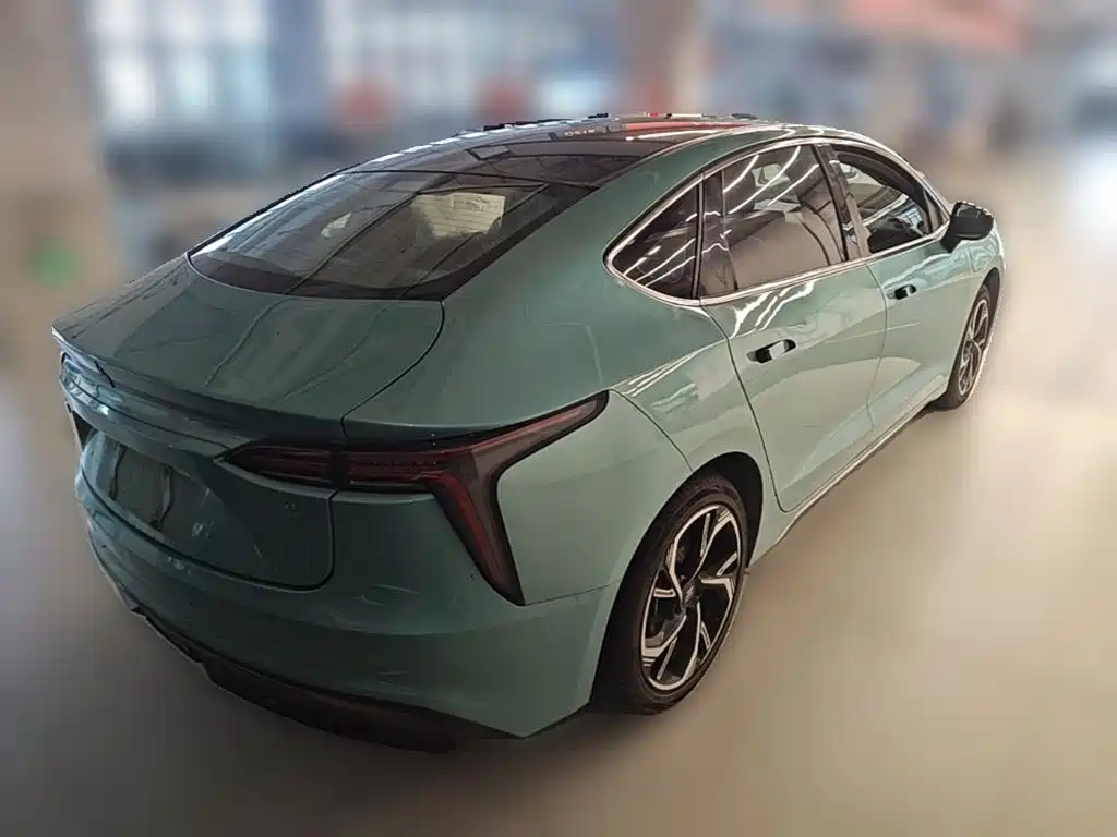 JMCG New Energy Yi 2022 2021 500km Shining Youth Long Range Edition