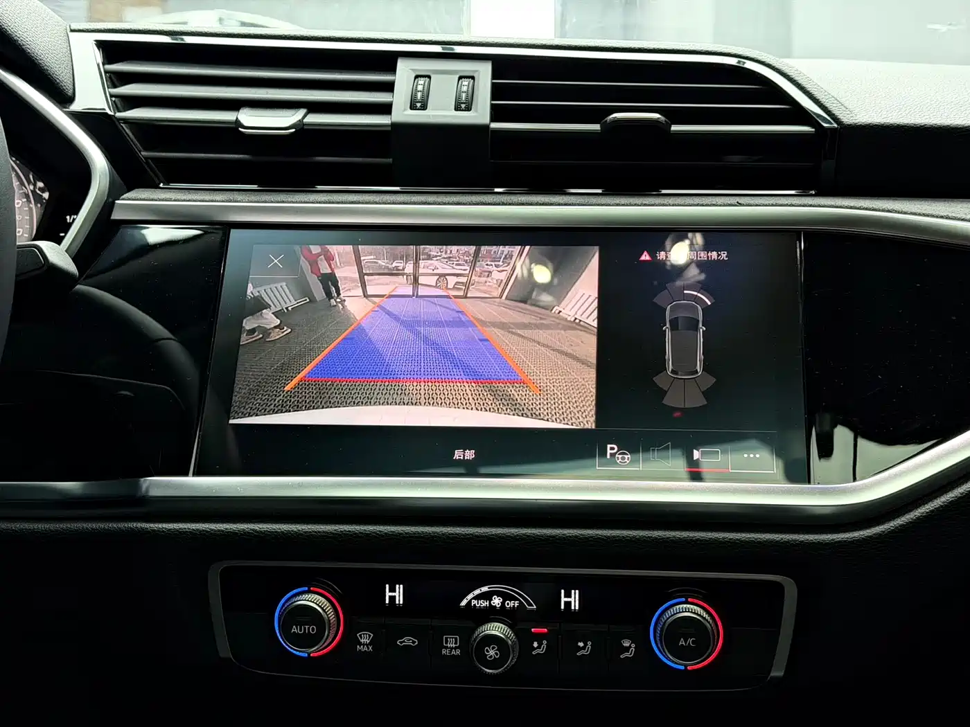 Audi Q3 2022 35 TFSI Fashion Dynamic фото 20