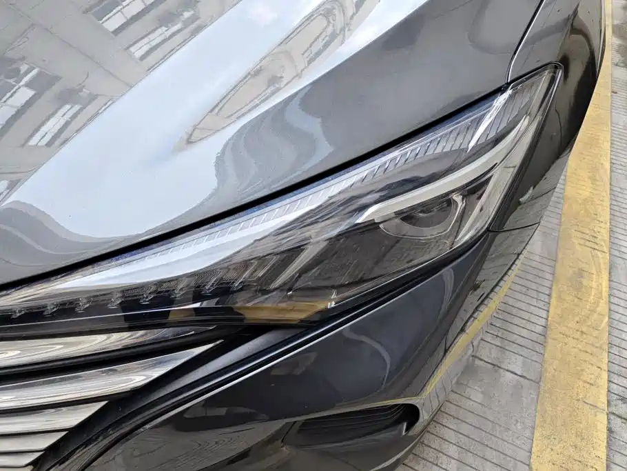 Фото 5 - Changan Eado