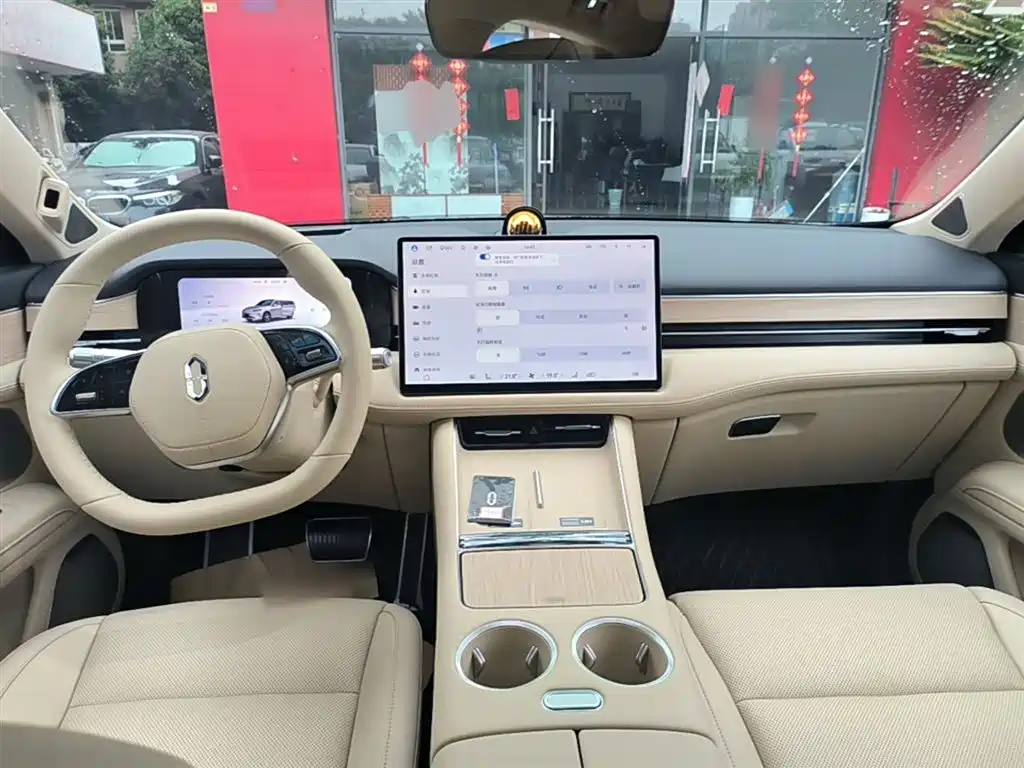 AITO Wenjie AITO M5 2025 Pure Electric Ultra RWD фото 10