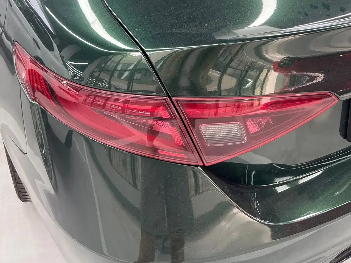 Alfa Romeo Giulia 2020 2020 2.0T 280HP Luxury Edition