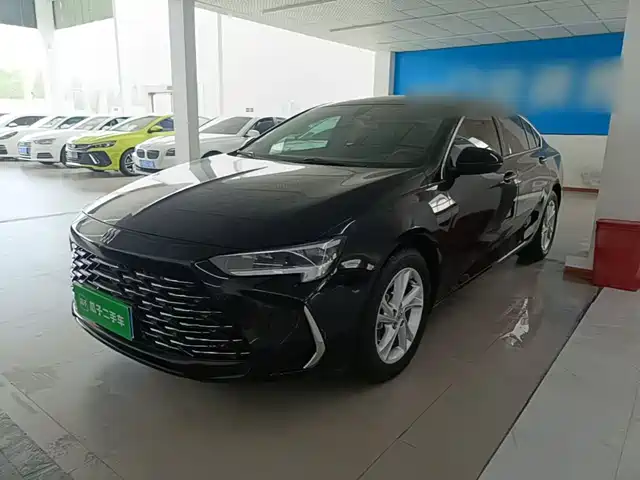 Buick Regal 2025