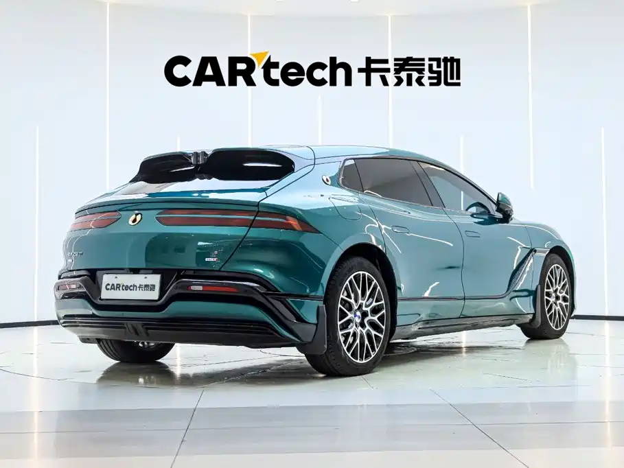Denza Z9GT 2026 2026 Model Yi San Fang Flash Charge Honor Edition