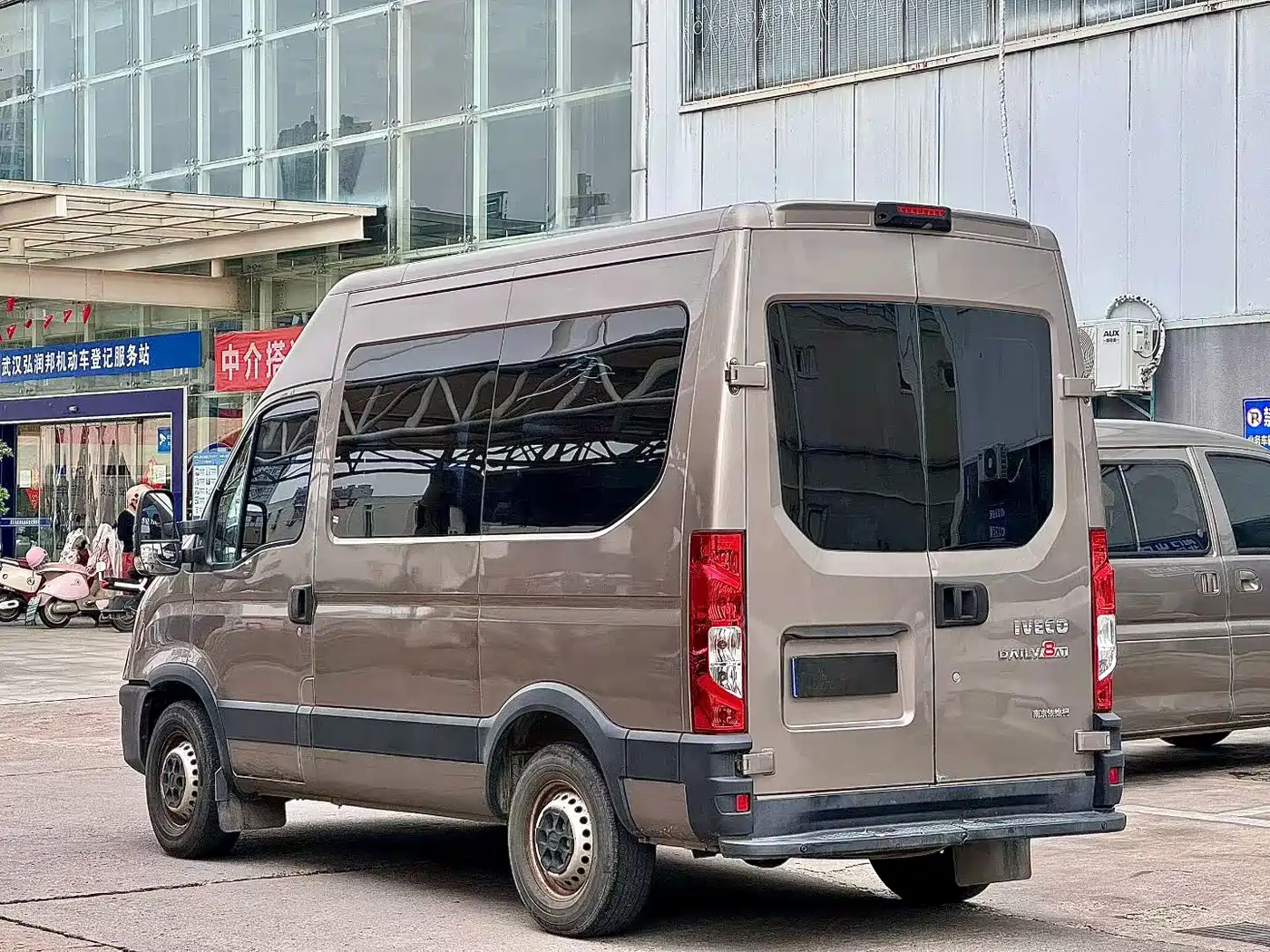 Iveco Daily 2020 2020 3.0T Automatic Chaorui Short Wheelbase High Roof F1C