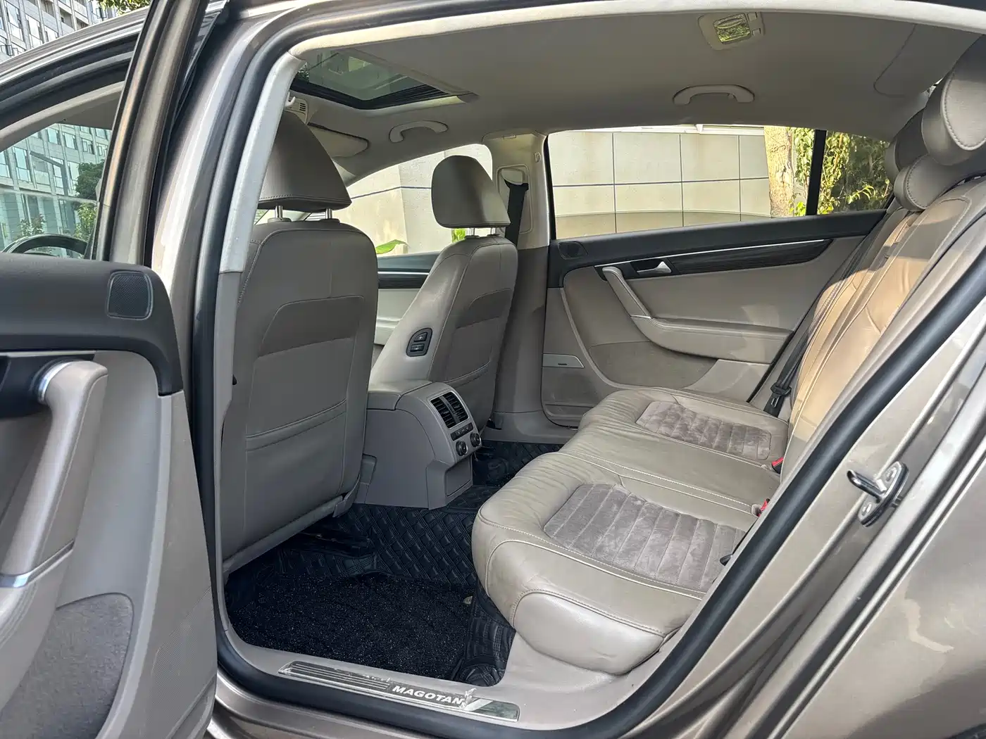 Volkswagen Magotan 2013 1.8TSI Premium фото 13