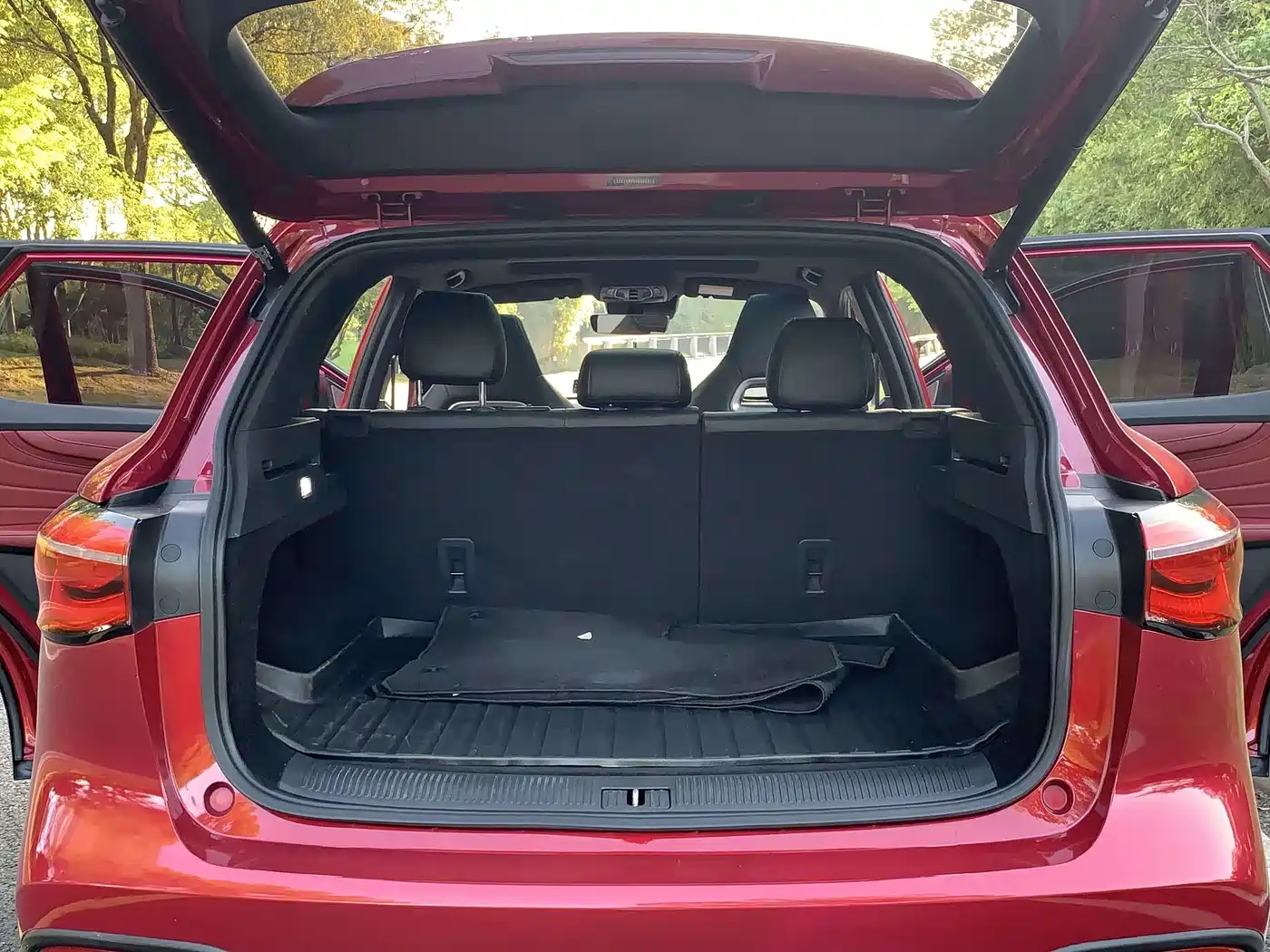 MG HS 2019 2019 30T Automatic 2WD Trophy Super Burn Edition China VI