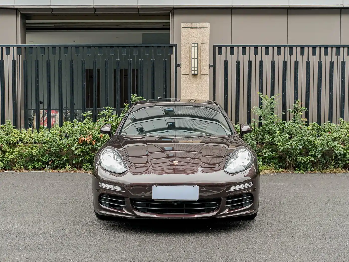 Porsche Panamera 2016 Panamera Edition 3.0T фото 2