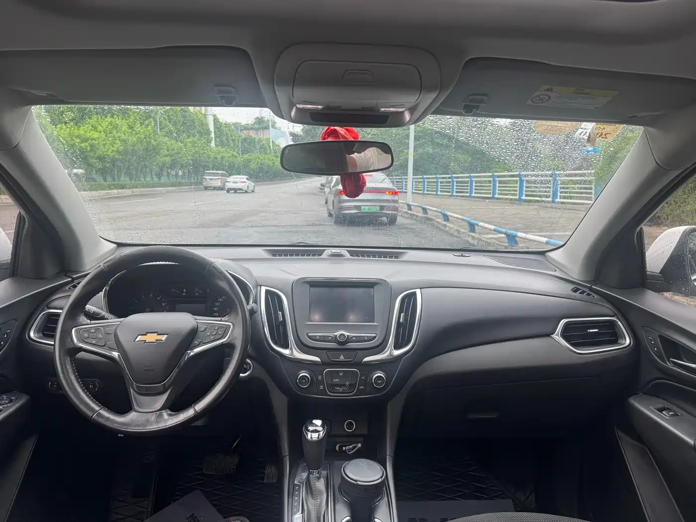 Chevrolet Equinox 2018 535T Automatic Galloping Edition фото 6