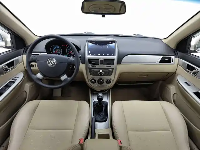 Buick Excelle 2013 1.5L Manual Classic Edition — фото 5