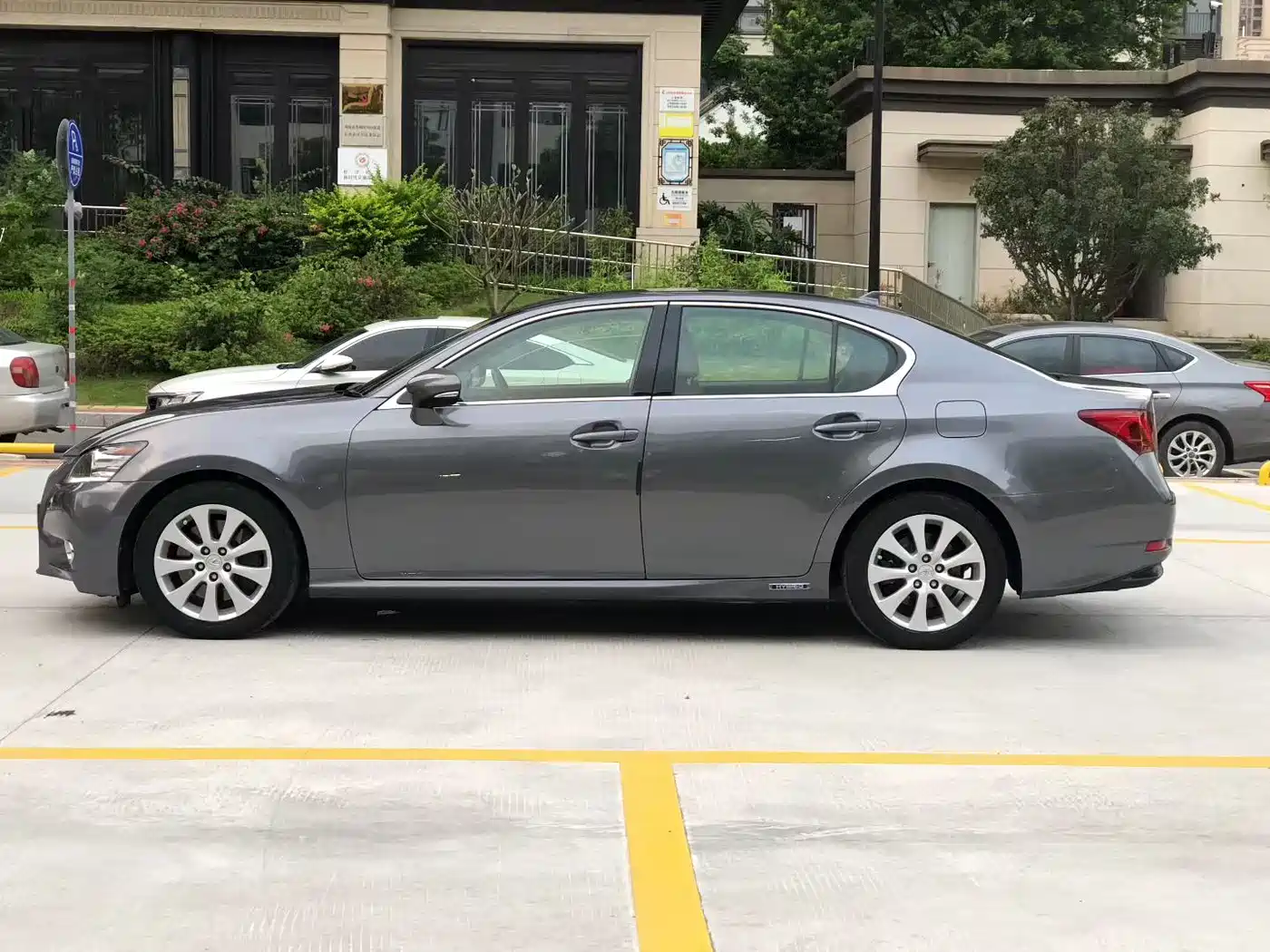 Lexus GS 2014 450h фото 5
