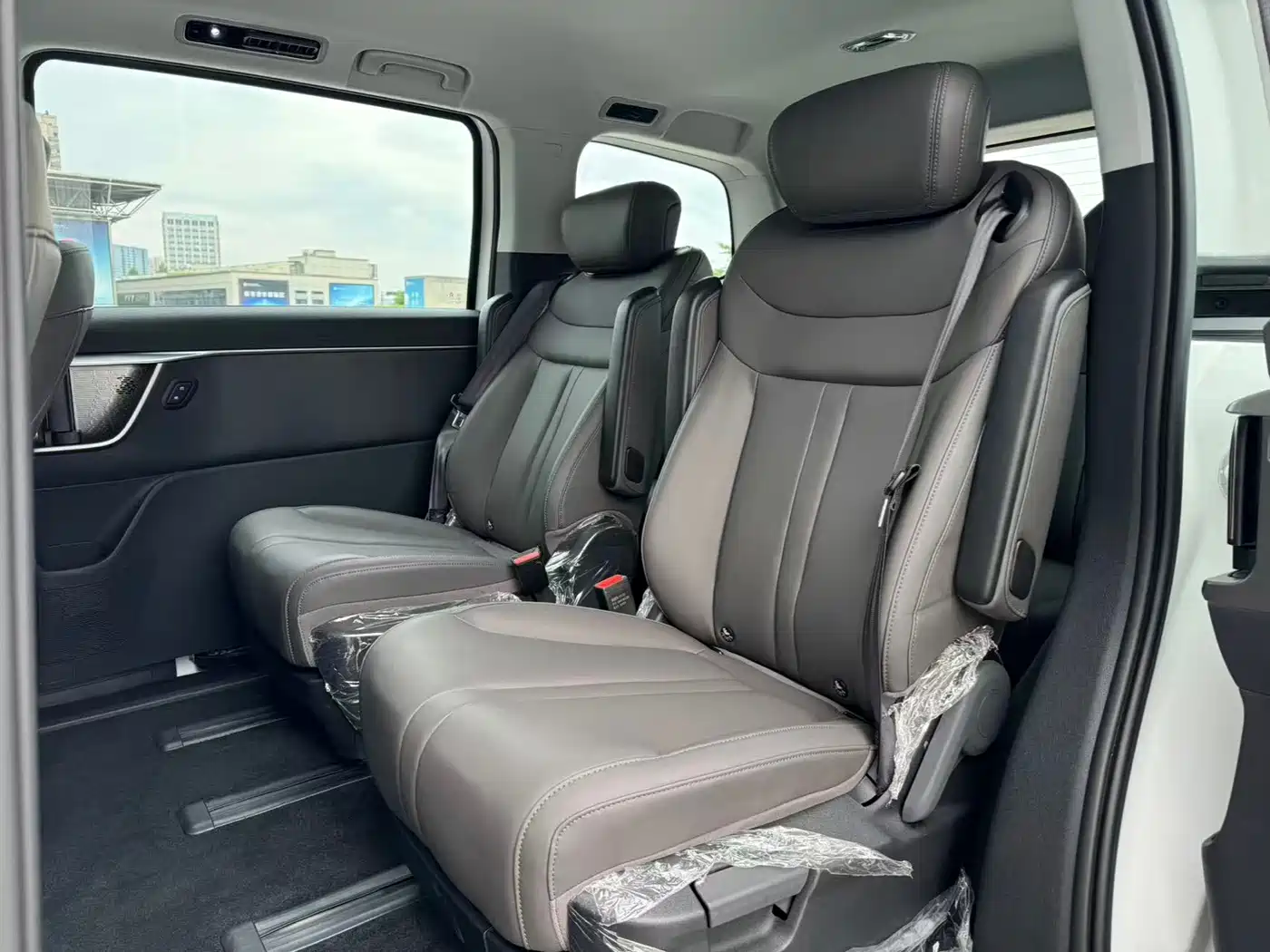SAIC Maxus Dajia 7 2024 Model Super Hybrid Long Range Deluxe Edition фото 9