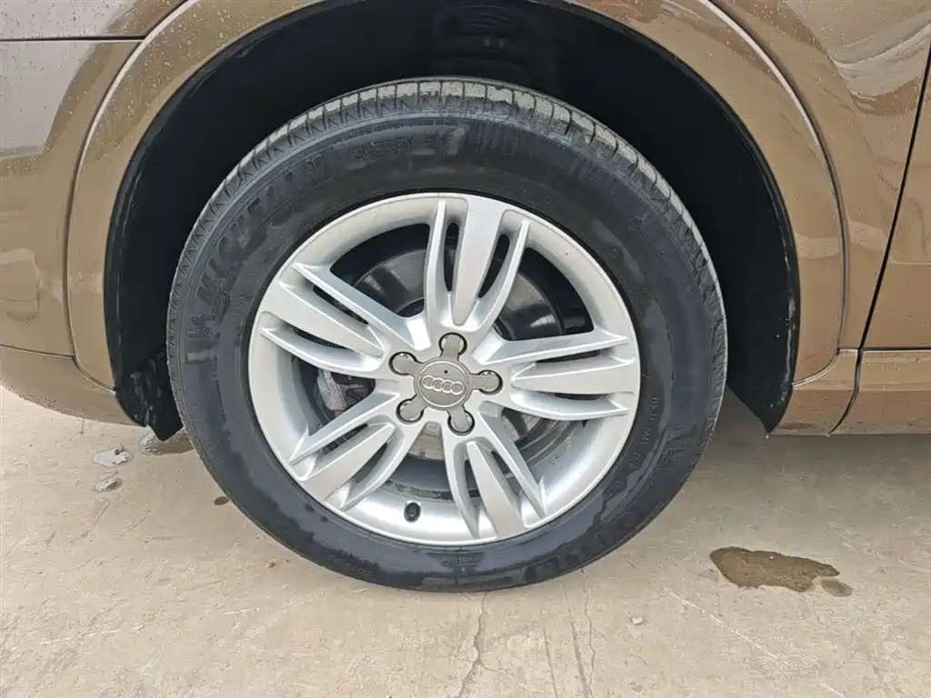 Audi Q3 2015 35 TFSI Comfort фото 23