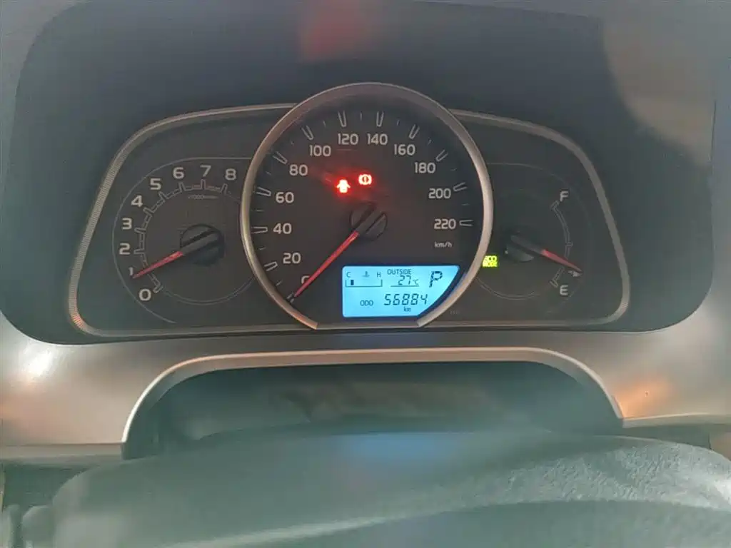 Toyota RAV4 Rongfang 2016 2.0L CVT 2WD Urban (China V) фото 12