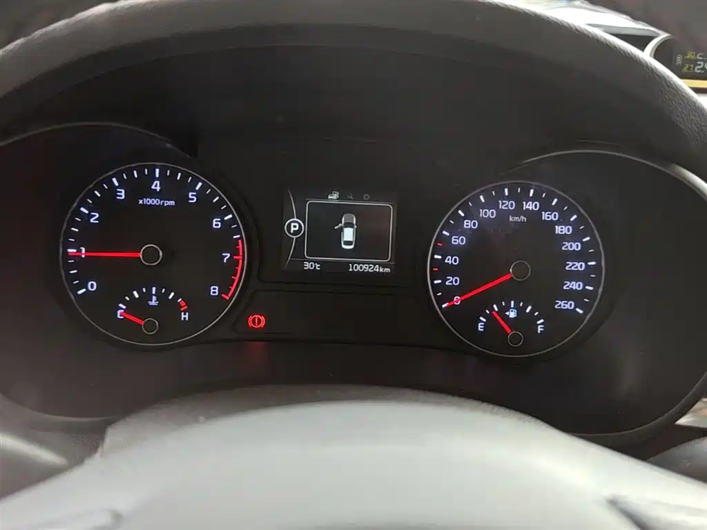 Kia K5 2016 1.6T Automatic LUX фото 12