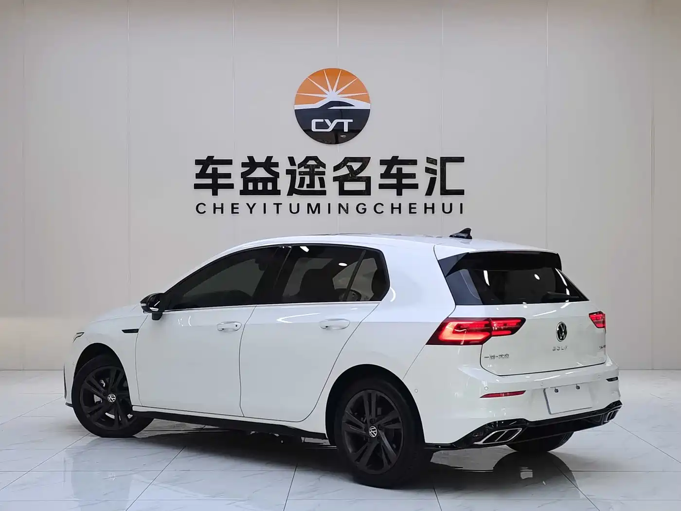 Volkswagen Golf 2021 280TSI DSG R-Line фото 4
