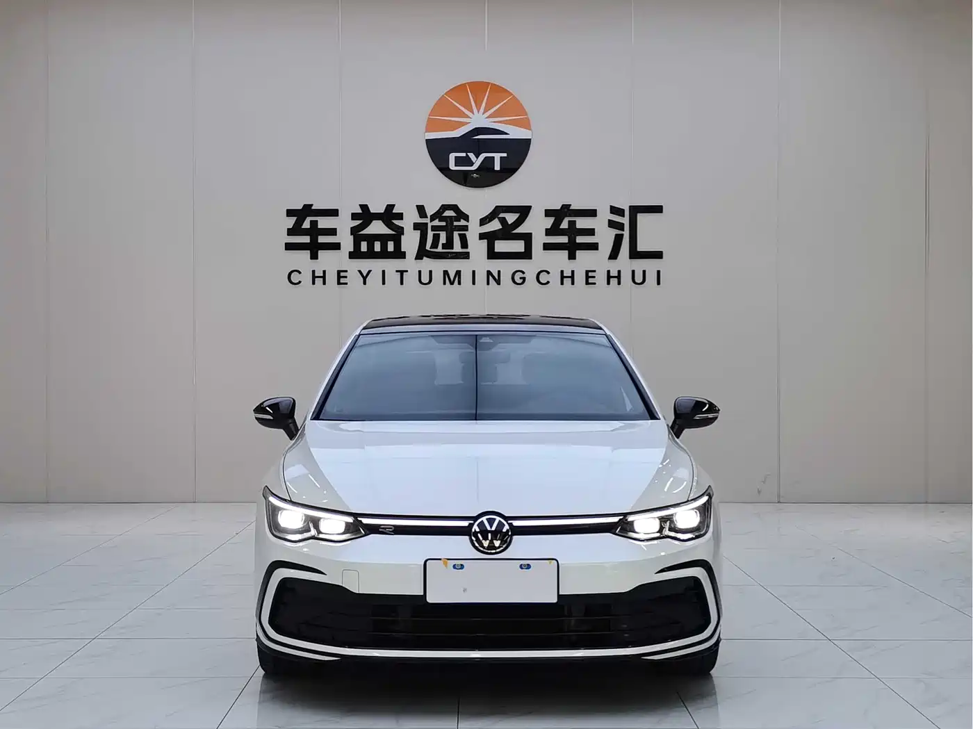 Volkswagen Golf 2021 280TSI DSG R-Line фото 2