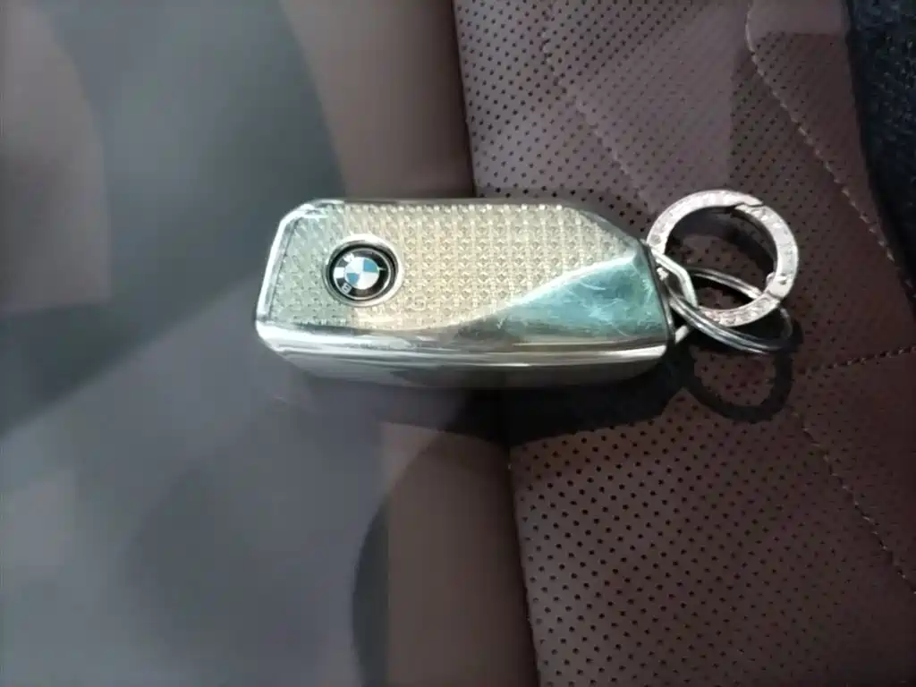 BMW iX1 2023 eDrive25L M Sport Package фото 9
