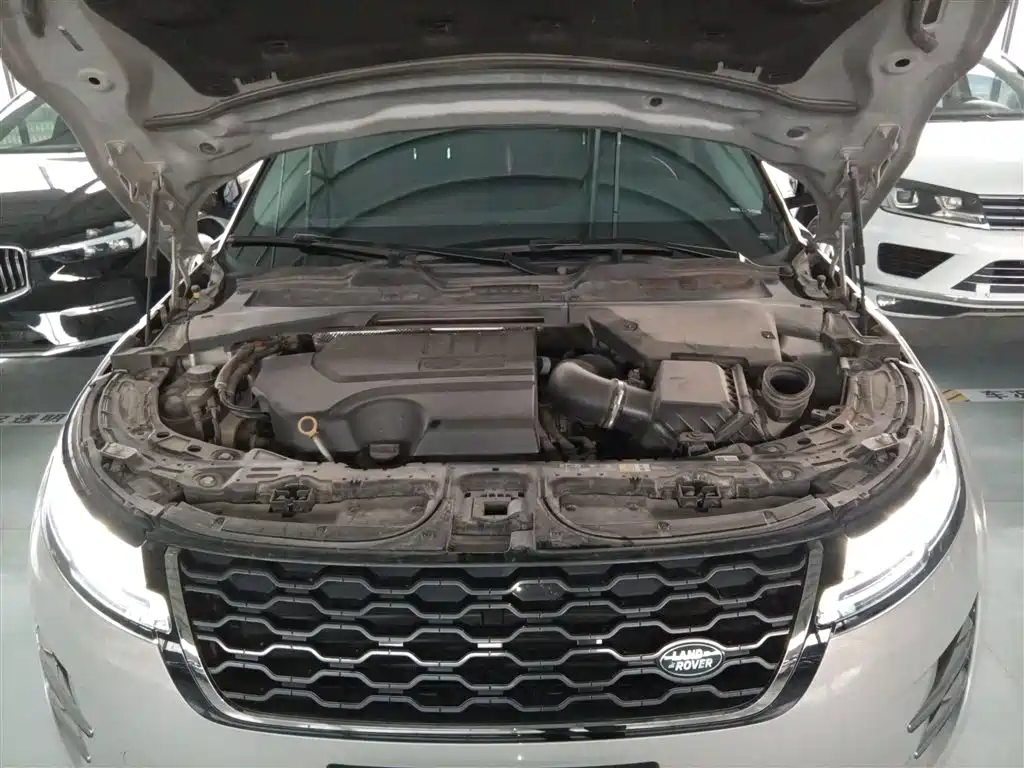 Land Rover Range Rover Evoque 2021 Range Rover Evoque L 249PS R-Dynamic S Performance Edition фото 16