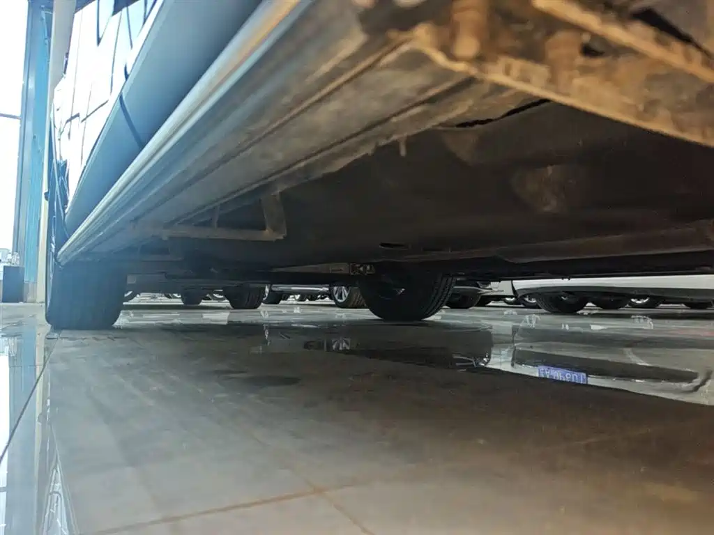 Hongqi HS5 2022 2.0T Smart Connect Premium Edition фото 22