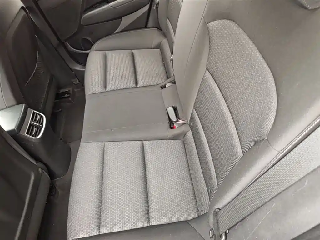 Hyundai Elantra 2018 1.4T DCT Dynamic·Vitality Model фото 17