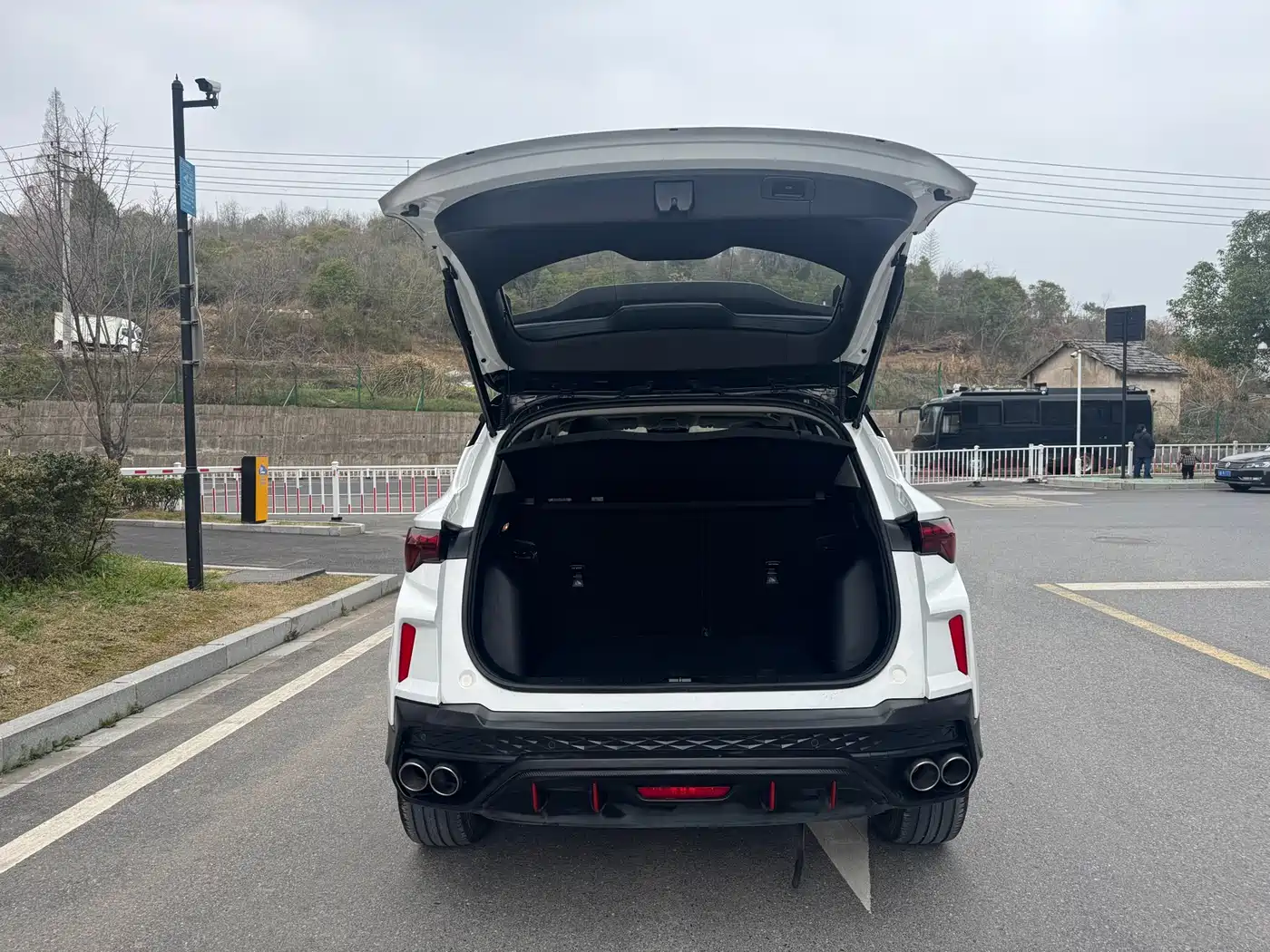 GEELY AUTOMOBILE BINYUE