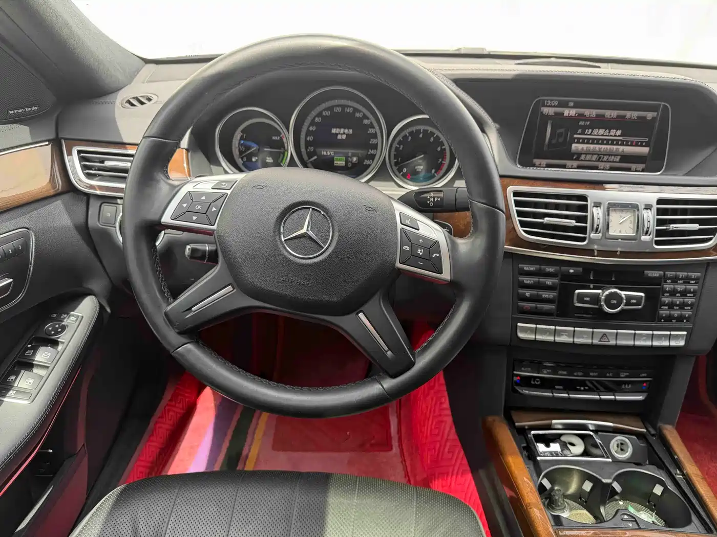 Mercedes-Benz E-Class 2015 E 400 L Hybrid фото 10