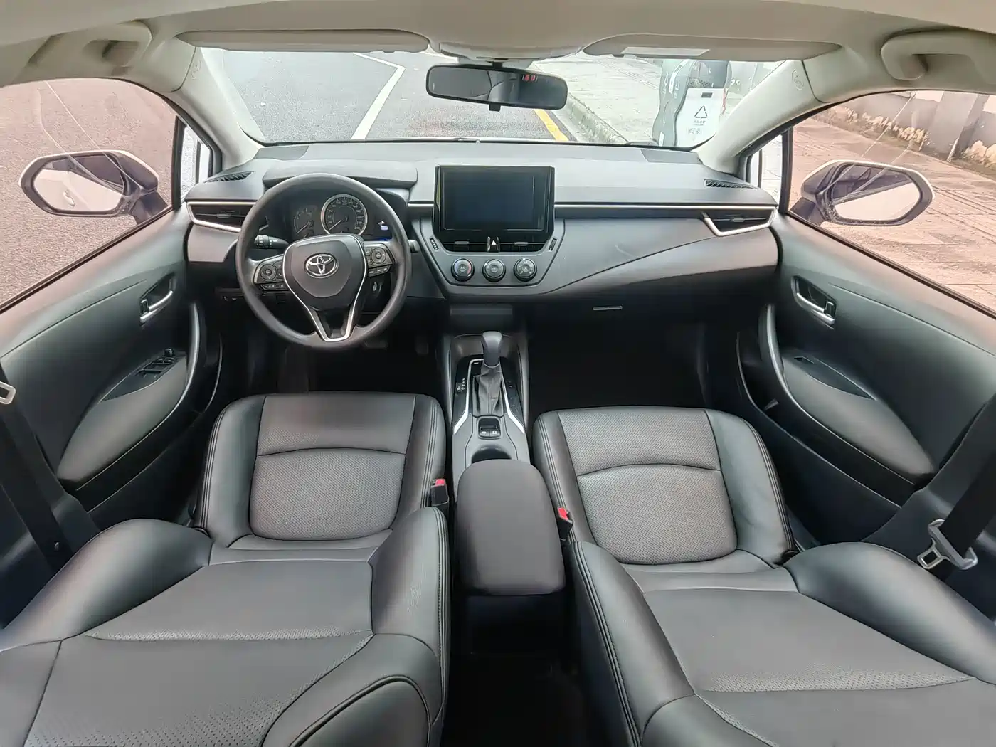 Toyota Corolla 2021 1.2T S-CVT Pioneer Edition фото 7