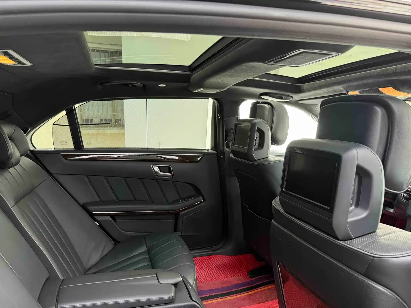 Mercedes-Benz E-Class 2015 E 400 L Hybrid фото 7