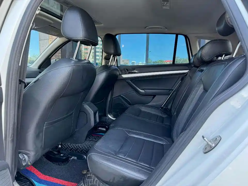 Volkswagen Lavida Tour 2018 2017 180TSI DSG Comfort Edition