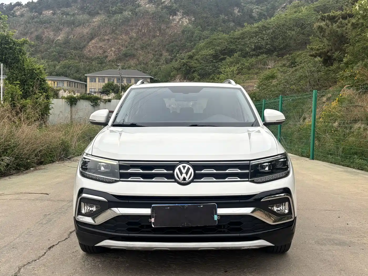 Volkswagen T-Cross 2020 280TSI DSG Luxury Edition фото 2
