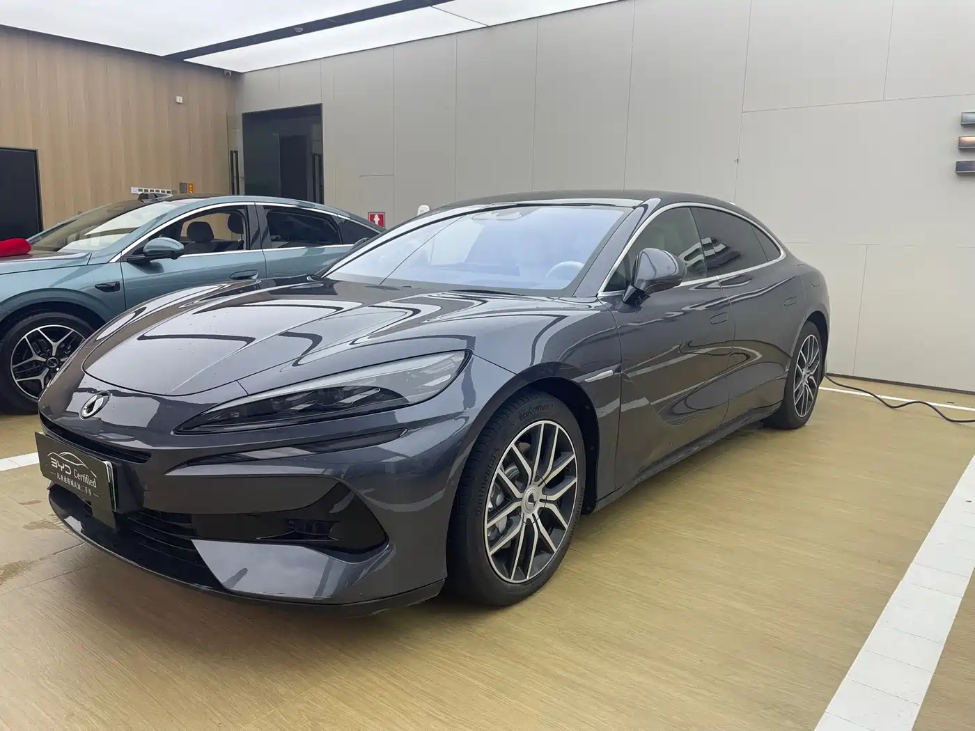 2024 Denza Z9