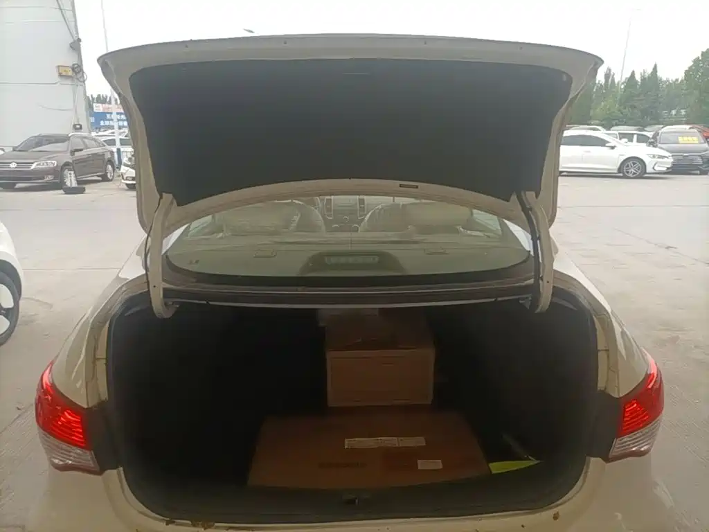 Dongfeng Junfeng E11K 2021 2019 Standard Edition