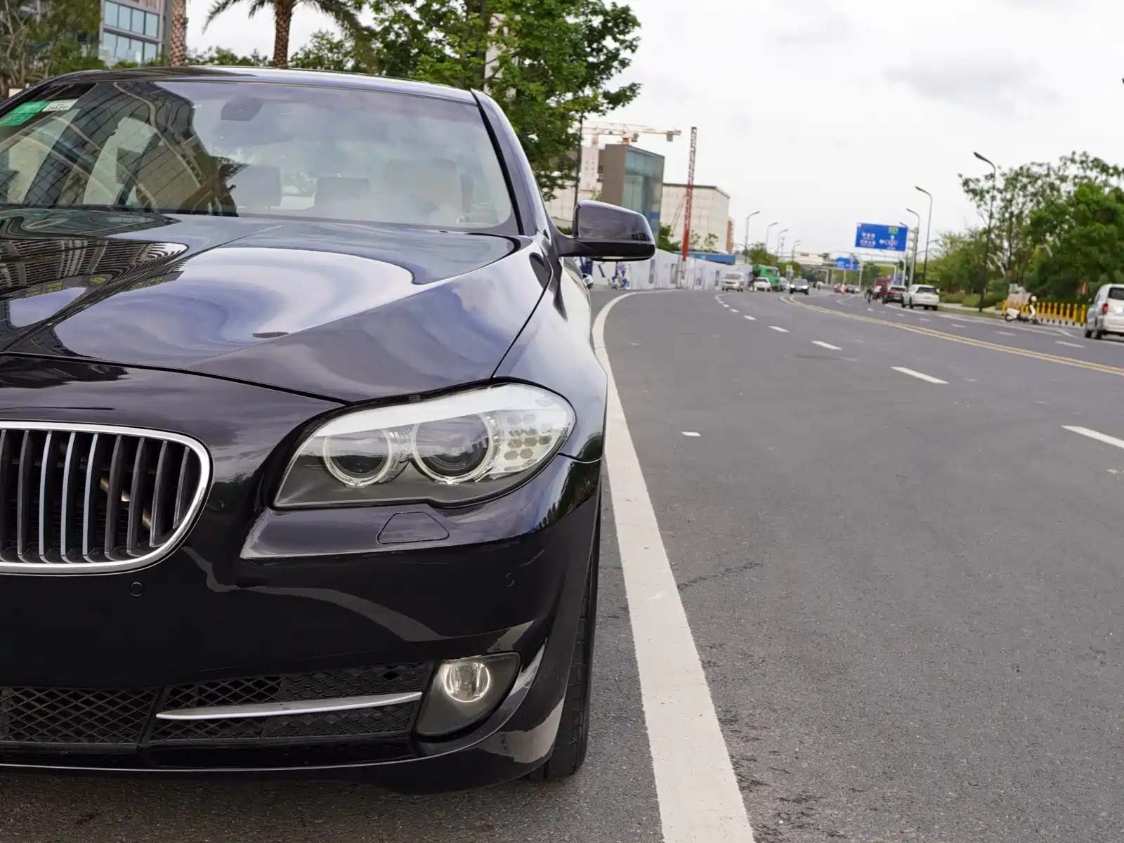 Photo 18 - BMW 5 Series