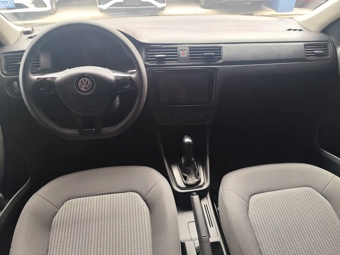 Volkswagen Santana 2018 1.5L Automatic Trend Edition фото 5