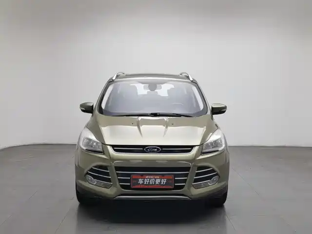 Ford Kuga 2015 1.5L GTDi 2WD Trend — фото 3