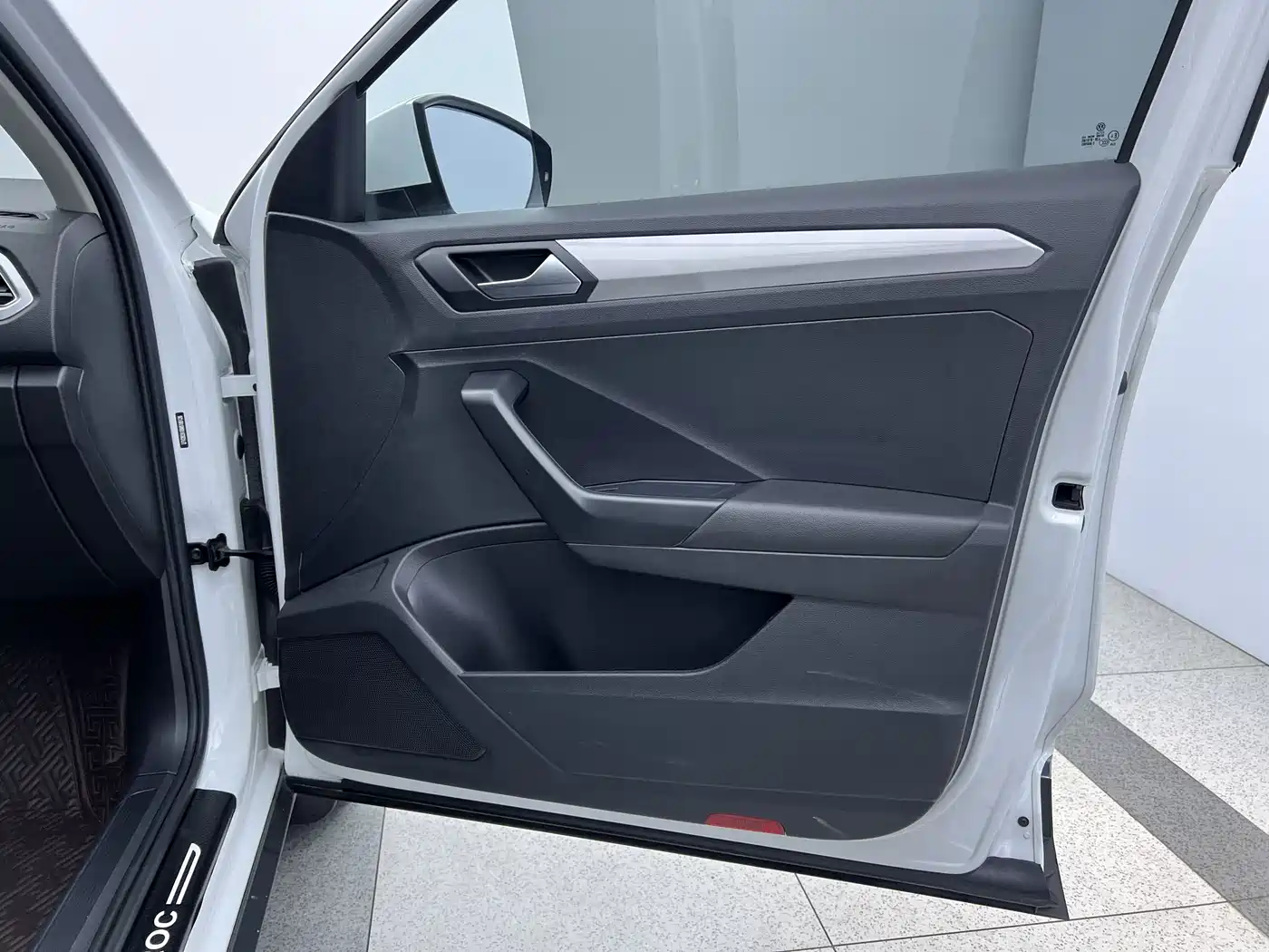 Volkswagen T-ROC 2021 280TSI DSG 2WD Comfort Connected фото 5