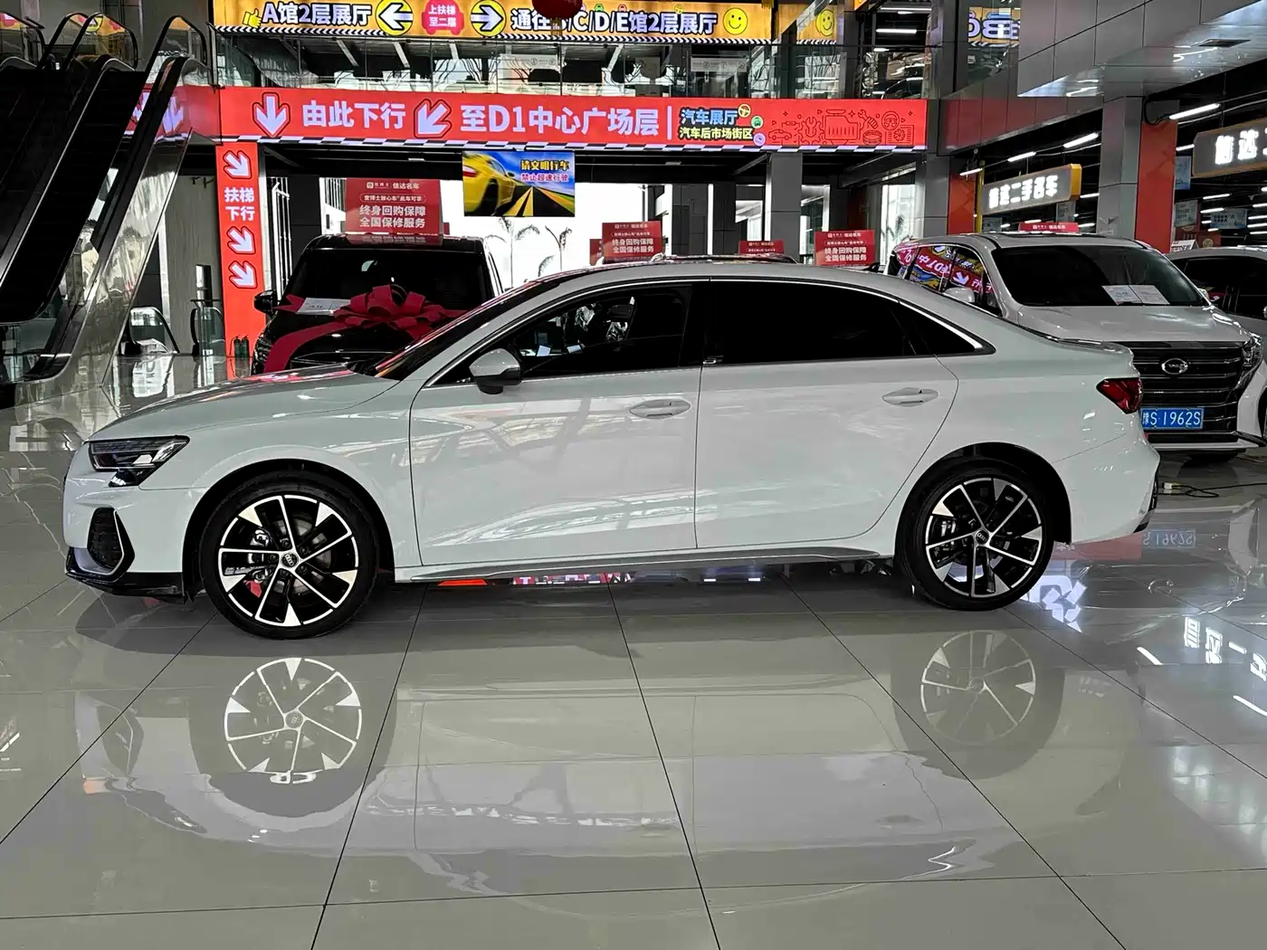 Audi A3 2025 A3L Limousine 35TFSI Flying Premium фото 4