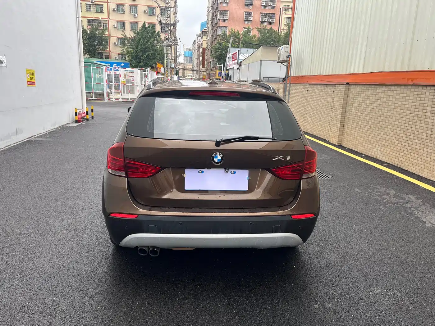 BMW X1 2012 sDrive20i Leading Model фото 8
