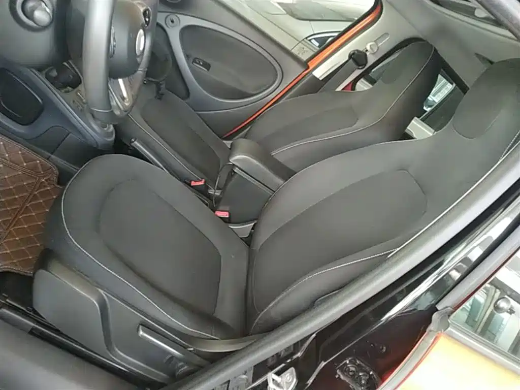 smart forfour 2018 2018 1.0L 52kW Passion Edition