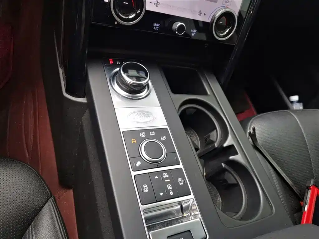 Land Rover Discovery 2020 2.0T SE фото 14