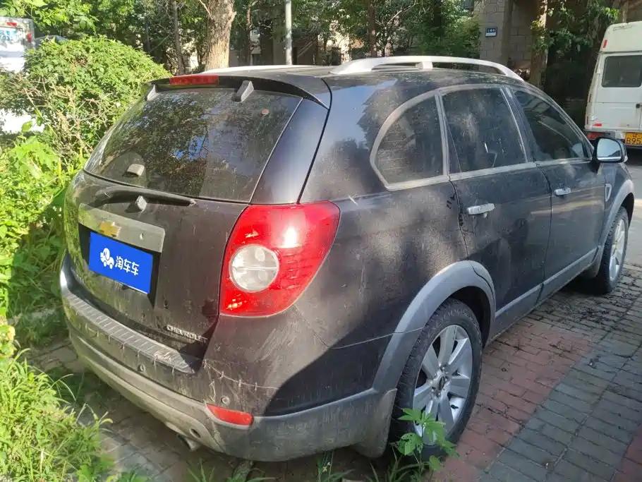 Chevrolet Captiva 2013 2012 2.4L 4WD Flagship Edition 7-Seater