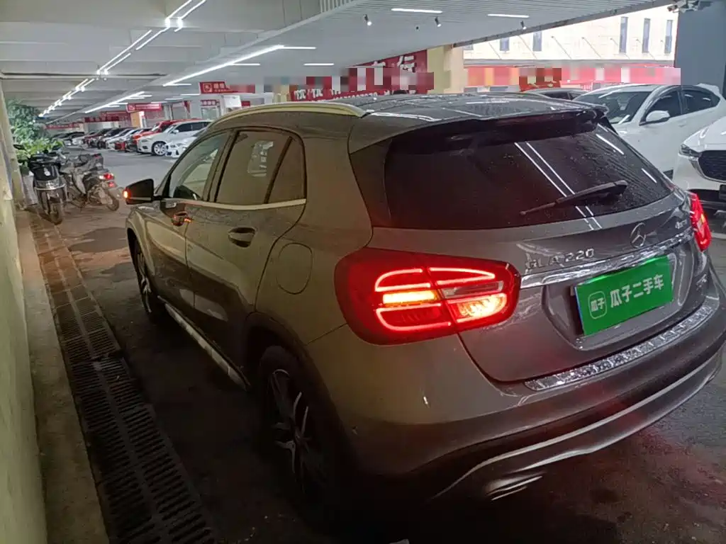 Mercedes-Benz GLA 2015 2015 GLA 220 4MATIC Fashion Edition