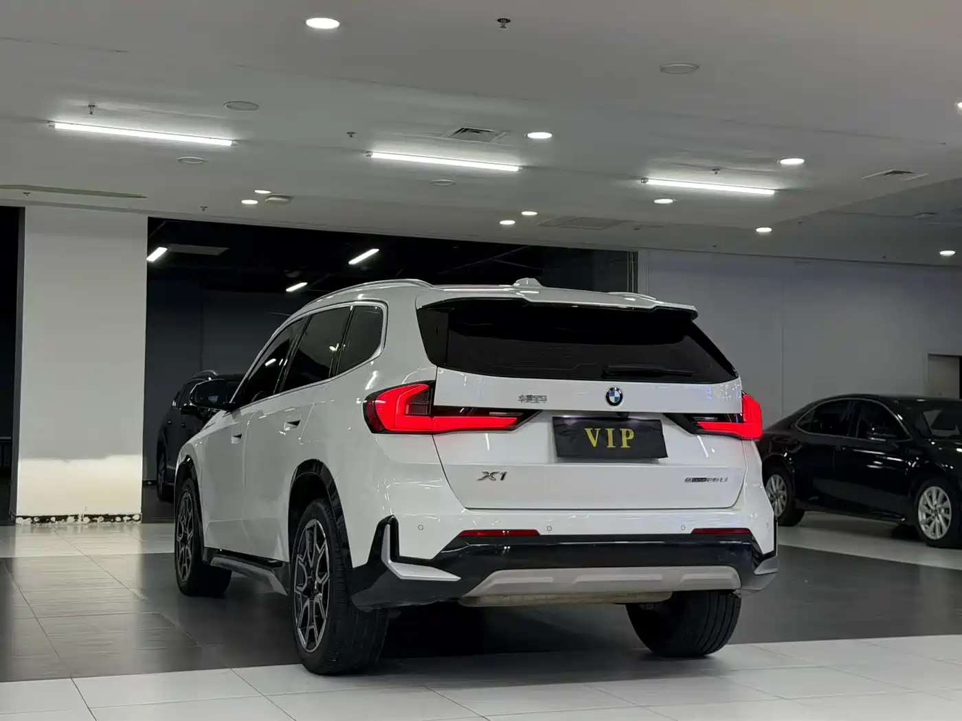 BMW X1 2024 2023 sDrive25Li X Design Package