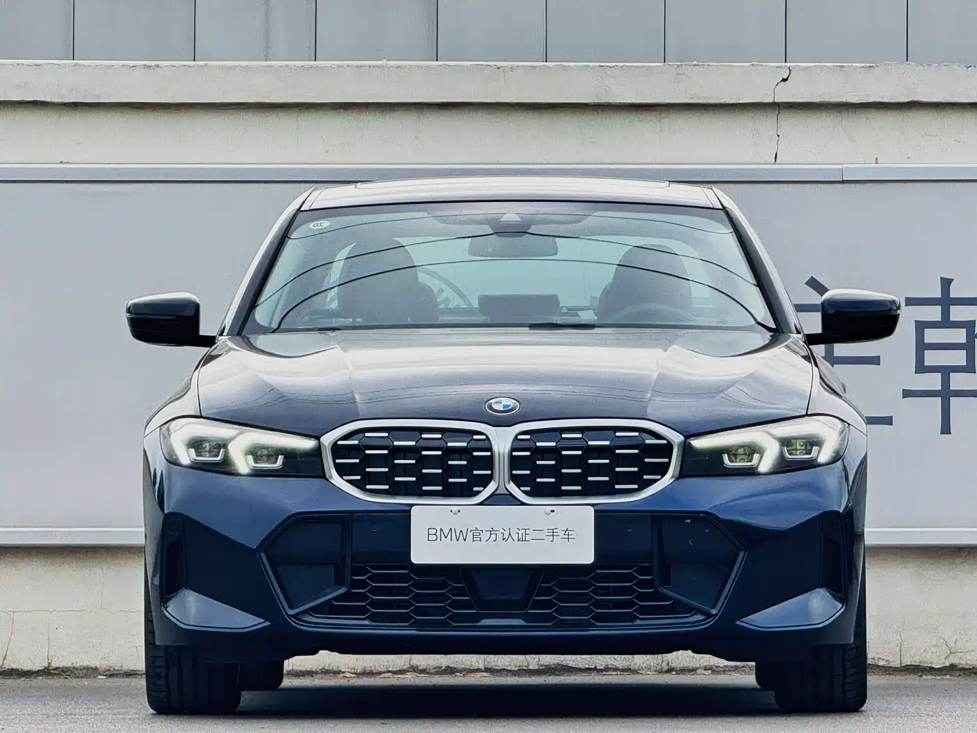 BMW 3 Series 2025 325i M Sport Package фото 2