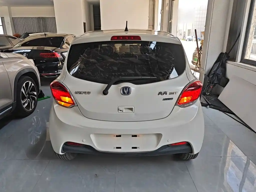 Changan Benben 2015 2014 1.4L IMT Premium Sunroof
