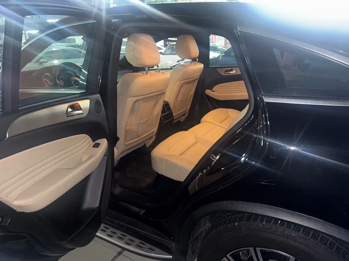 Mercedes-Benz GLE Coupe 2017 GLE 320 4MATIC Coupe SUV фото 4