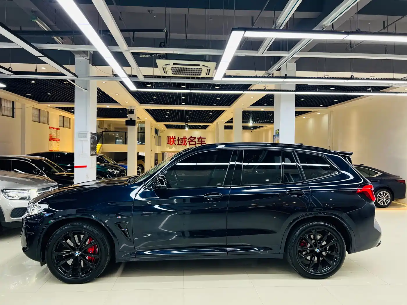 BMW X3 2022 xDrive30i Leading M Night Package фото 11